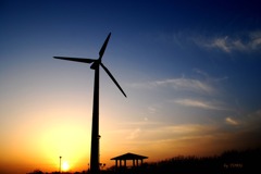 135＿風の吹く街