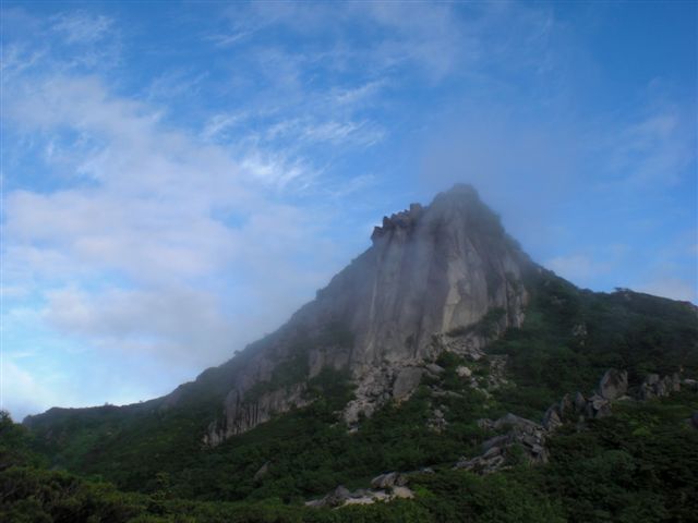 烏帽子岳