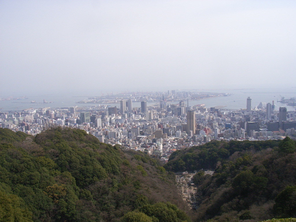 市章山から見た神戸市街