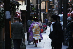 とおしておくれやす