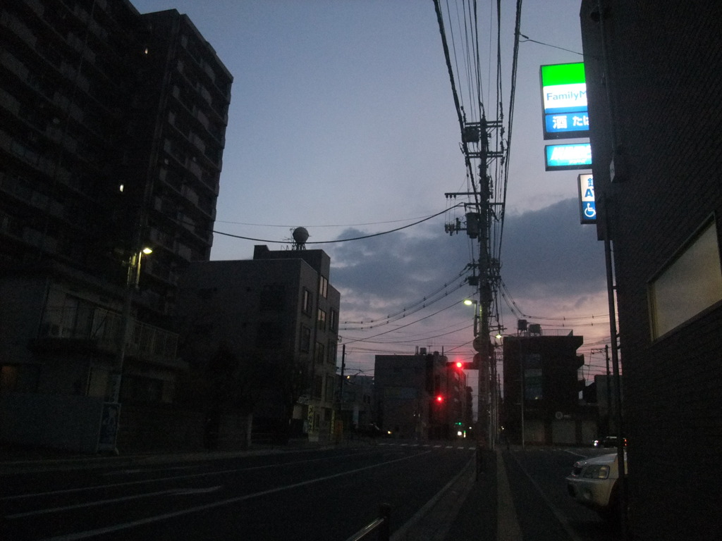 一人...か