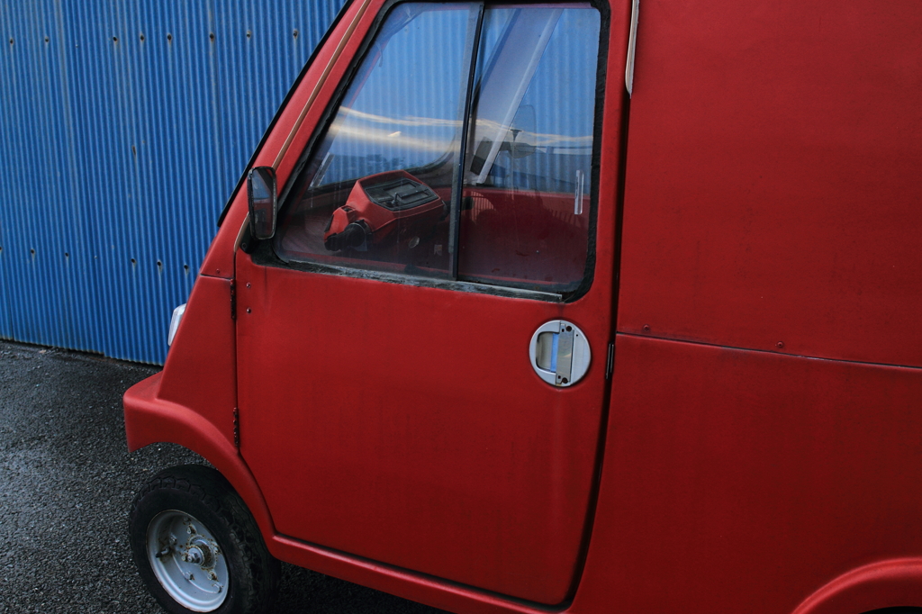 廃車のある風景２