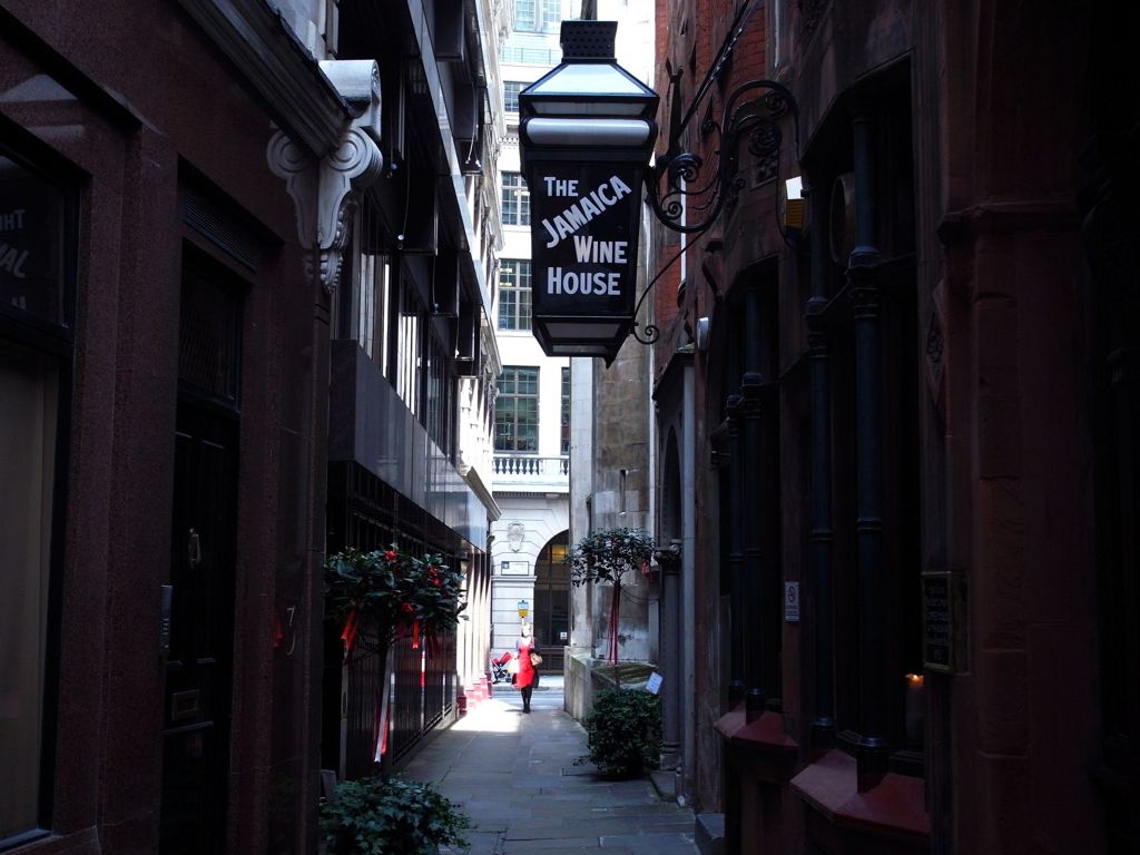 London002