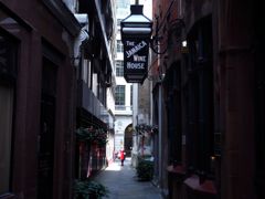 London002