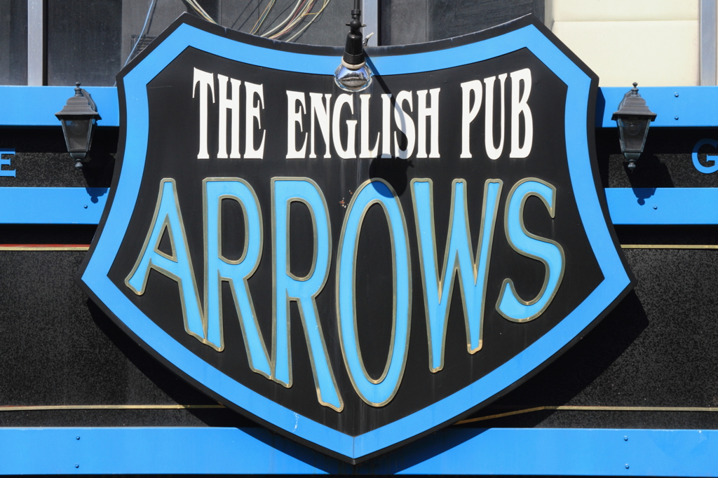 English Pub Blue 1