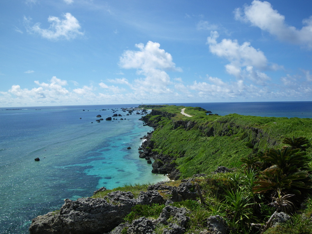 東平安名岬