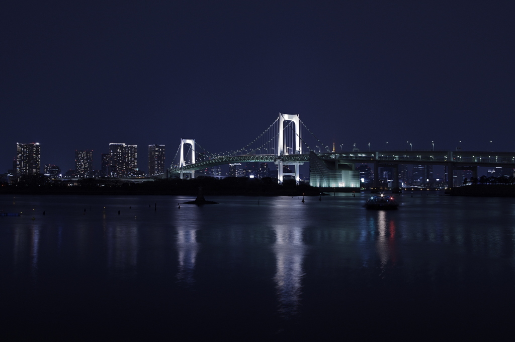 そして夜が更けてゆく