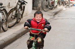 路地裏の子供たち-③