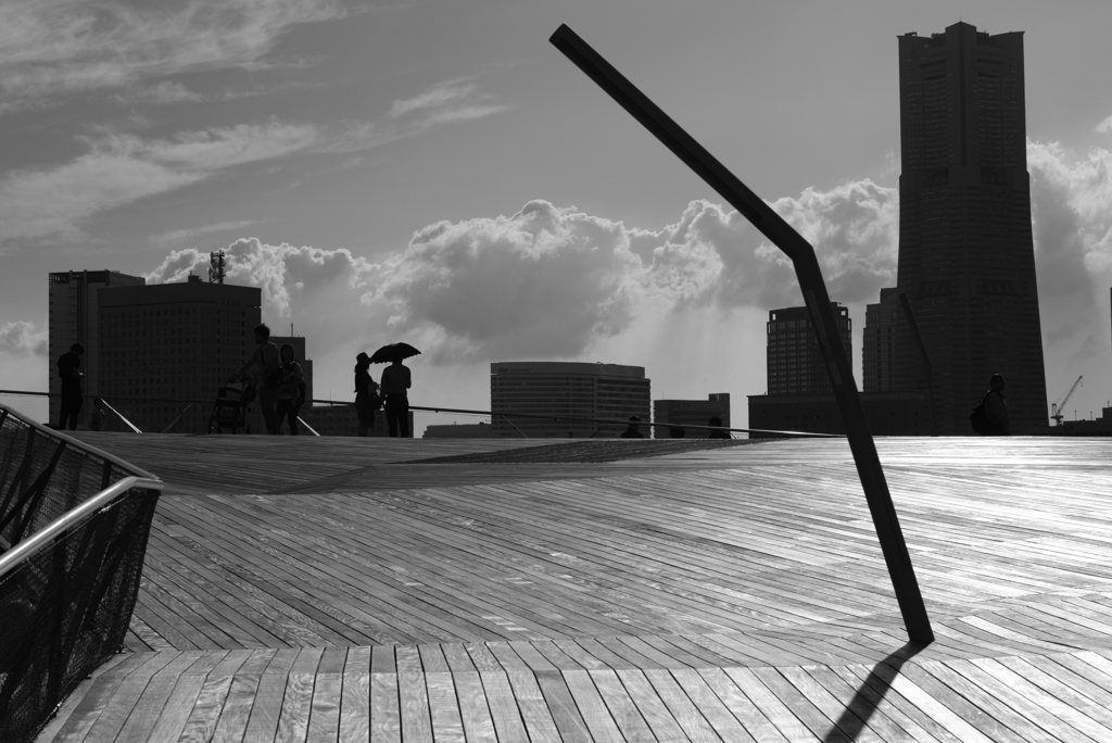 桟橋の上から-①