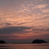 港から沈む夕日を撮る