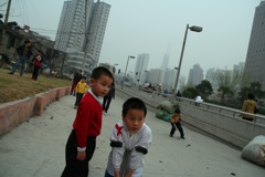 上海街角の子供たち-①