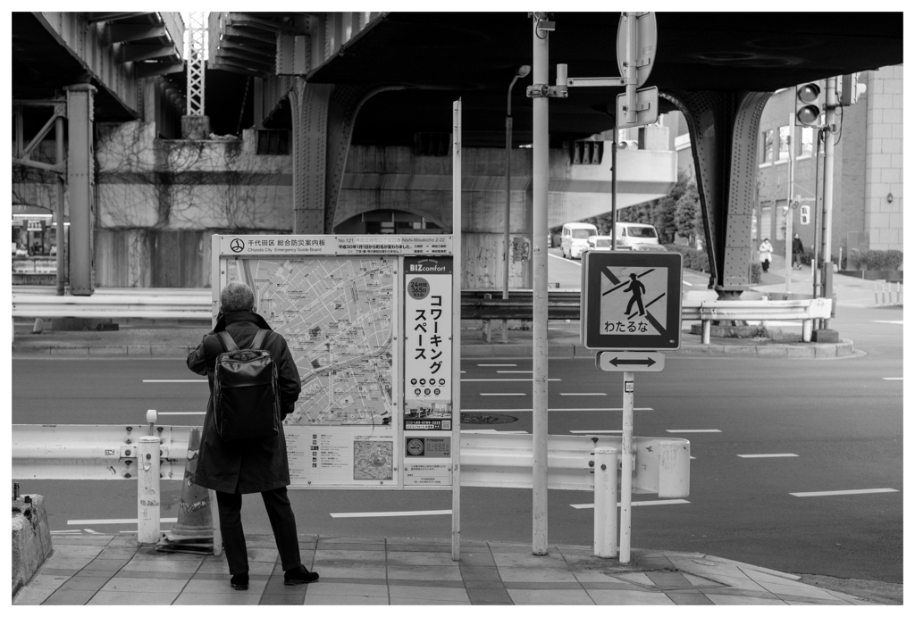 あっ 今駅前なんだけど･･･