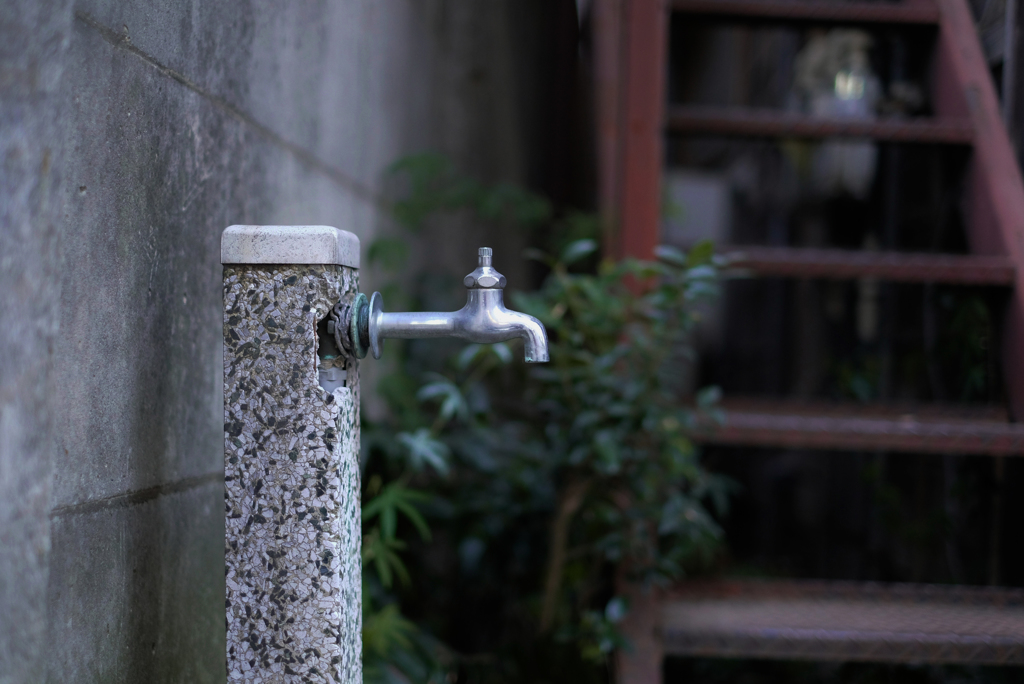 本当は病院に行きたい蛇口