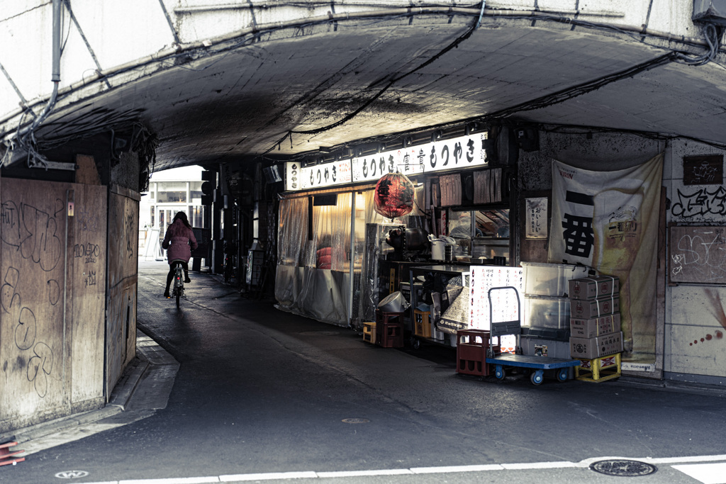 東京