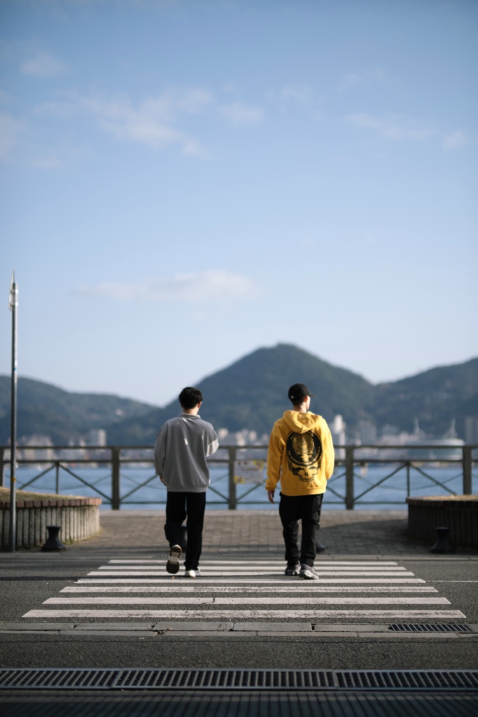 背中
