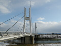 Nakatsuno Bridge & Kuzuryu River