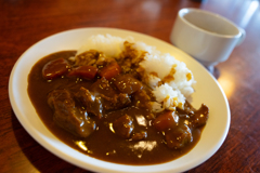 お肉たっぷりカレー！