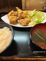 志岐孔明の好物　唐揚げ定食