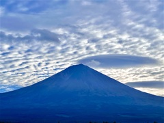 今朝の富士山