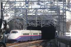 上越新幹線　E2系　越後湯沢駅　大清水トンネル