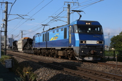 EH200形電気機関車と特大貨物シキ611　篠ノ井線平田駅付近にて