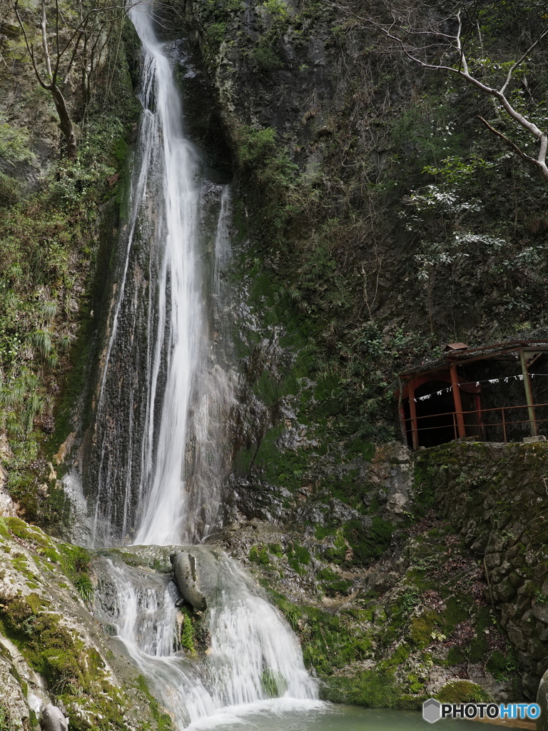 絹掛の滝・岡山県