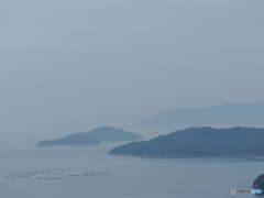 かすんだ瀬戸内海