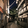 夜の間