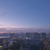 夕暮れの都市
