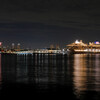 夜の横浜港