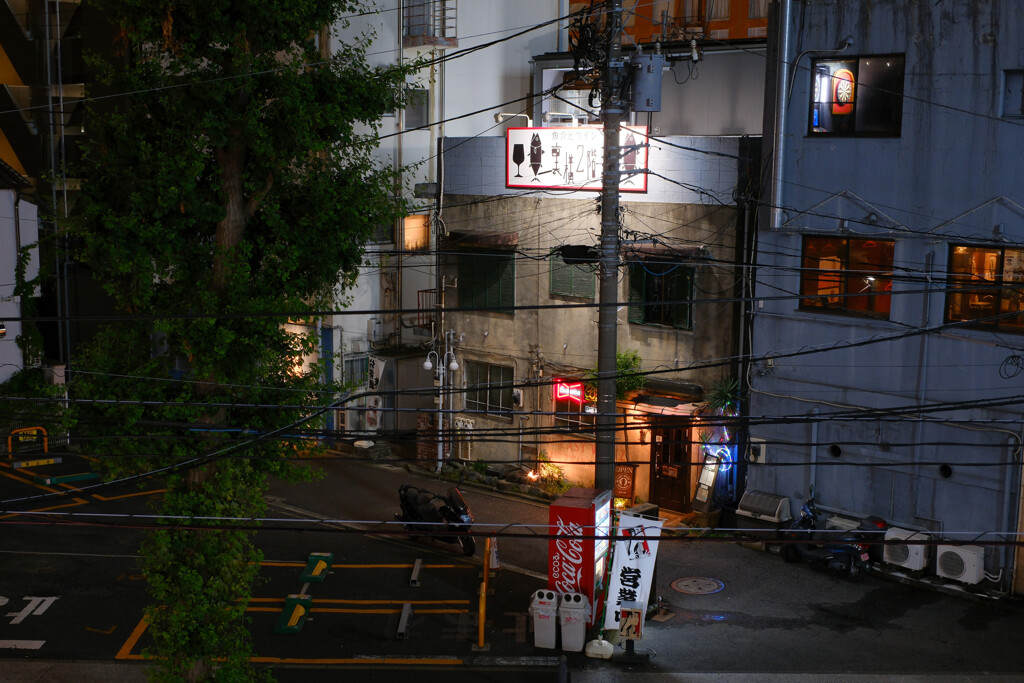 夜の街角
