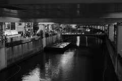 首都高と中村川