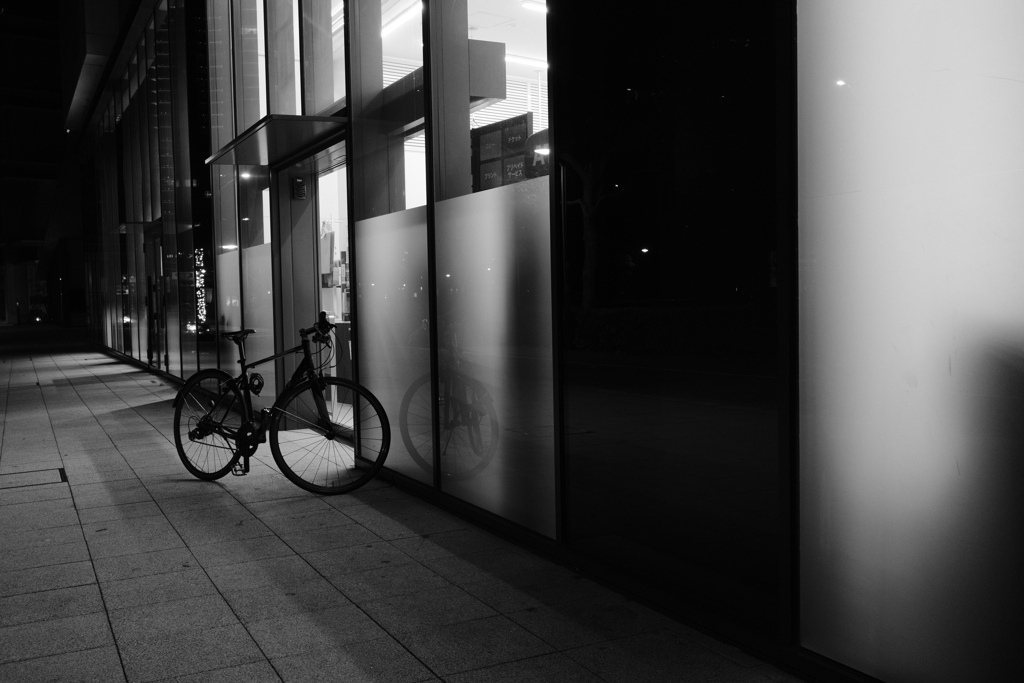 深夜の自転車