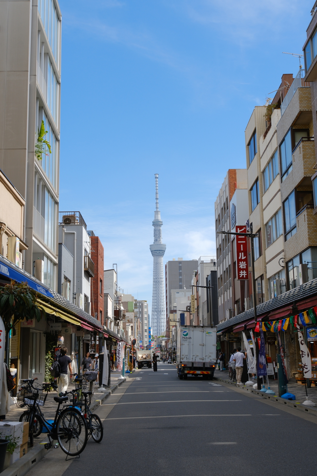 東京スカイツリーの見える通り