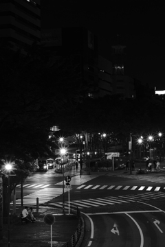 交差点夜景