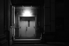 裏口