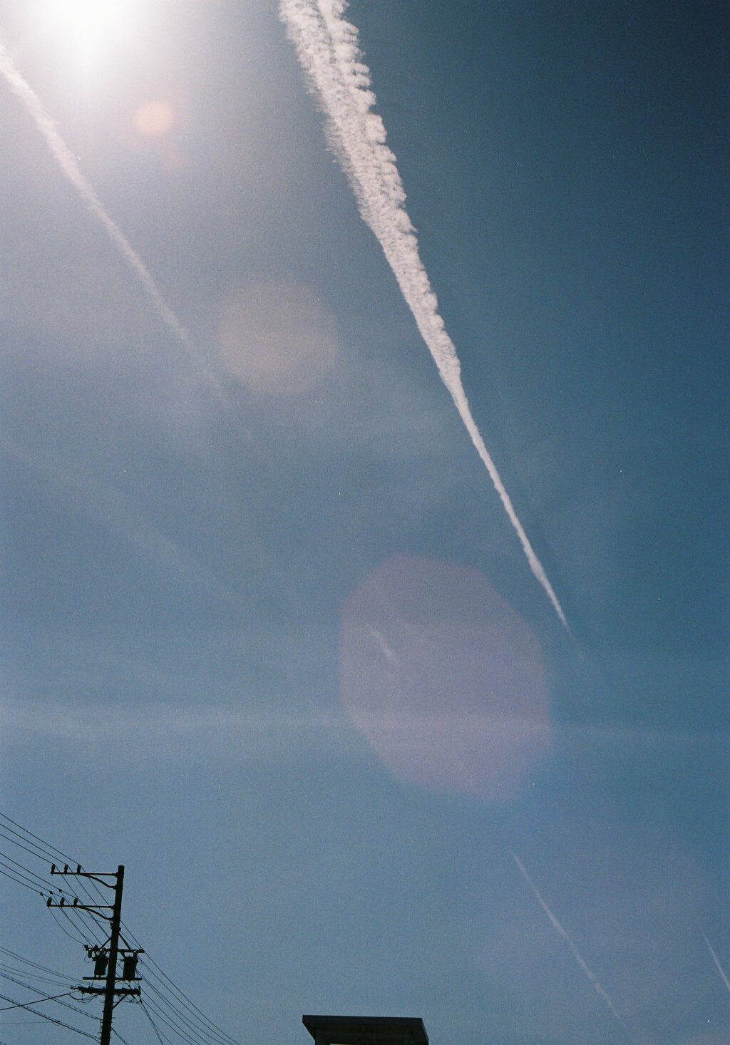 飛行機雲