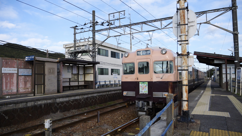 名鉄 6000系 復刻塗装車両　三河鳥羽駅