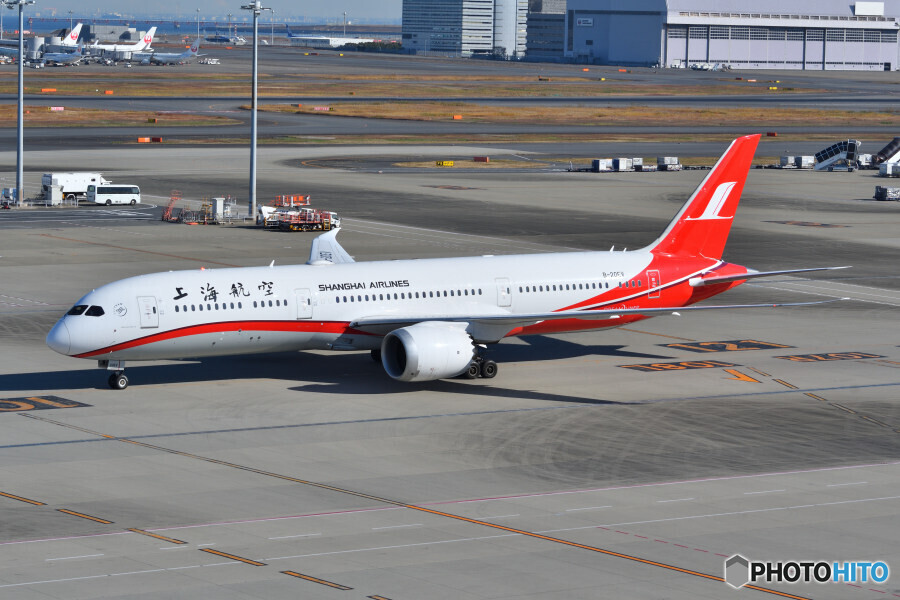 Shanghai Airlines