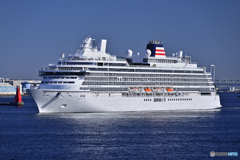 飛鳥Ⅲ 横浜港へ入港-6