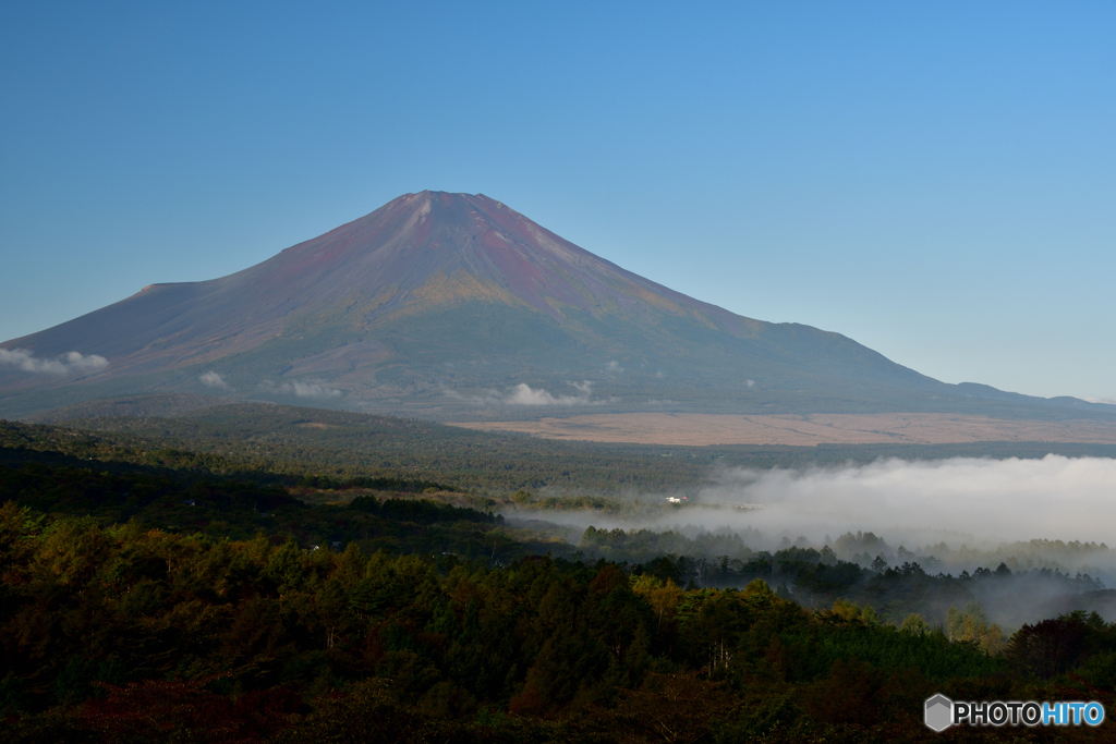 雲と富士山