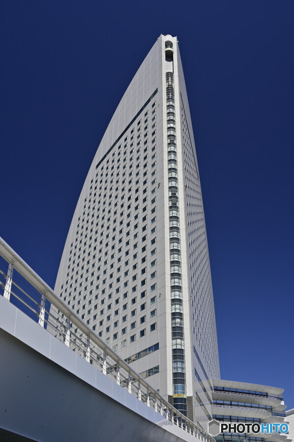 女神橋に佇んで