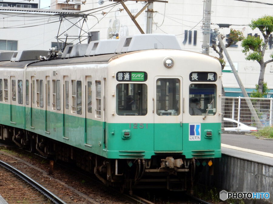琴電1250形