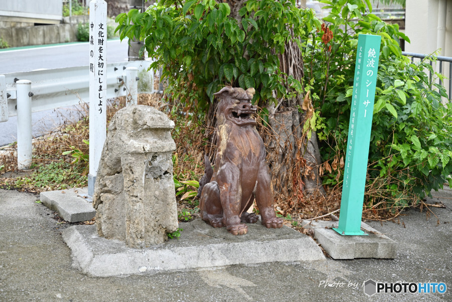 饒波（のは）のシーサー