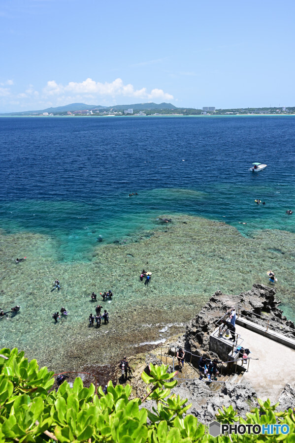 真栄田岬にて