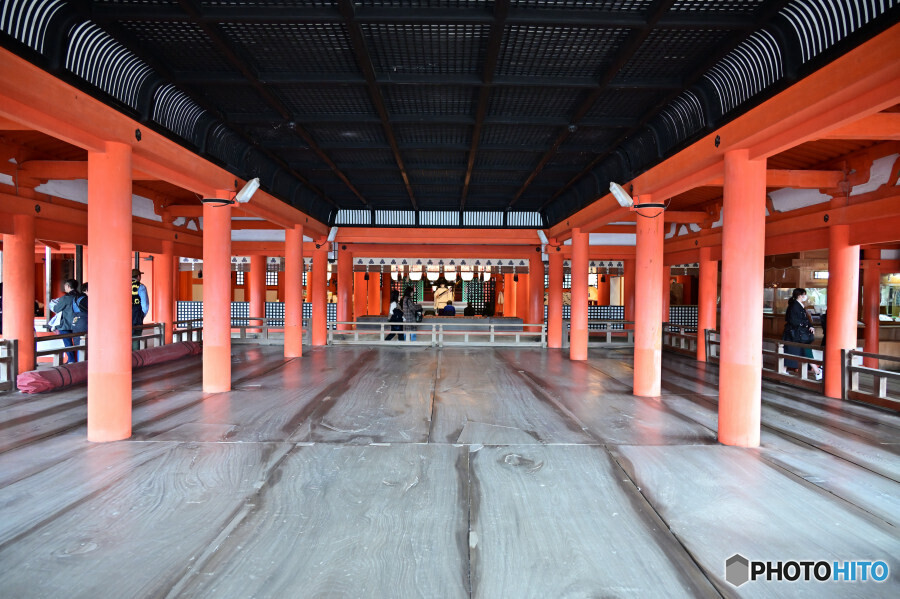 客神社祓殿から客舎本殿