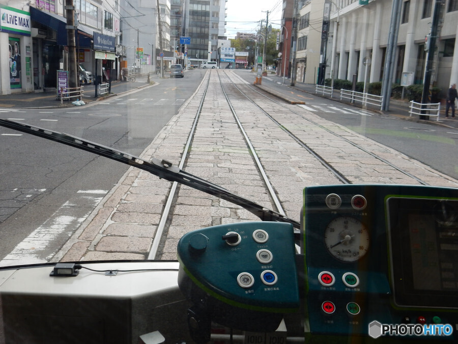 路面電車の車窓から