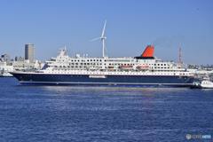 にっぽん丸横浜港へ入港-5