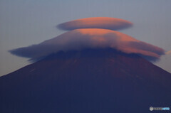 とんでもない傘雲