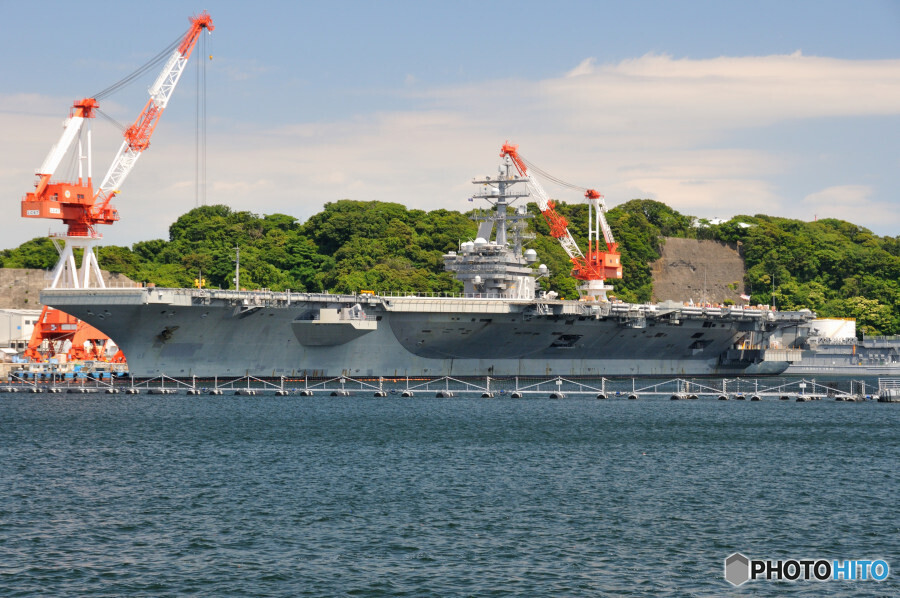 アメリカ海軍原子力空母 ロナルド・レーガン